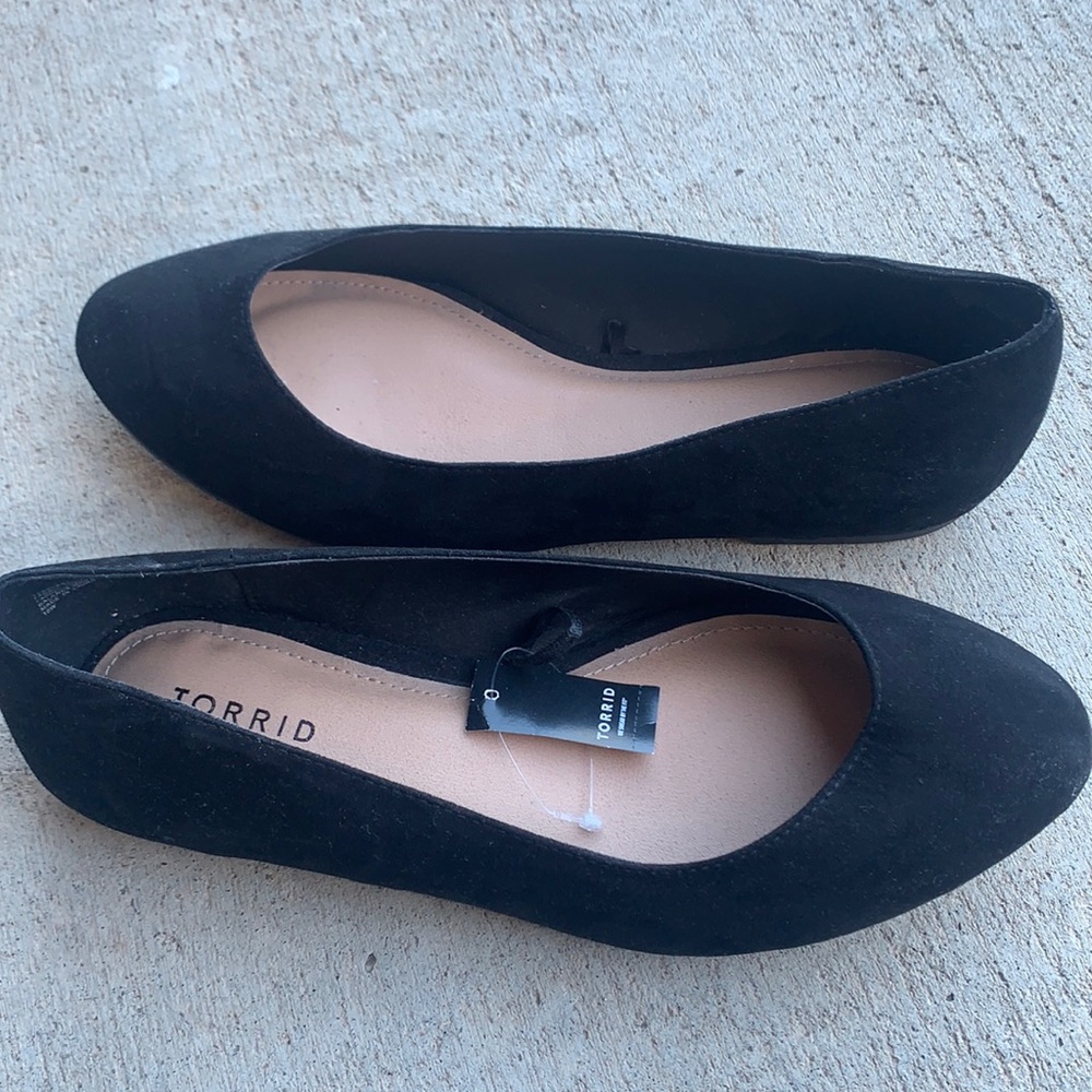 Size 10 Torrid black flats
